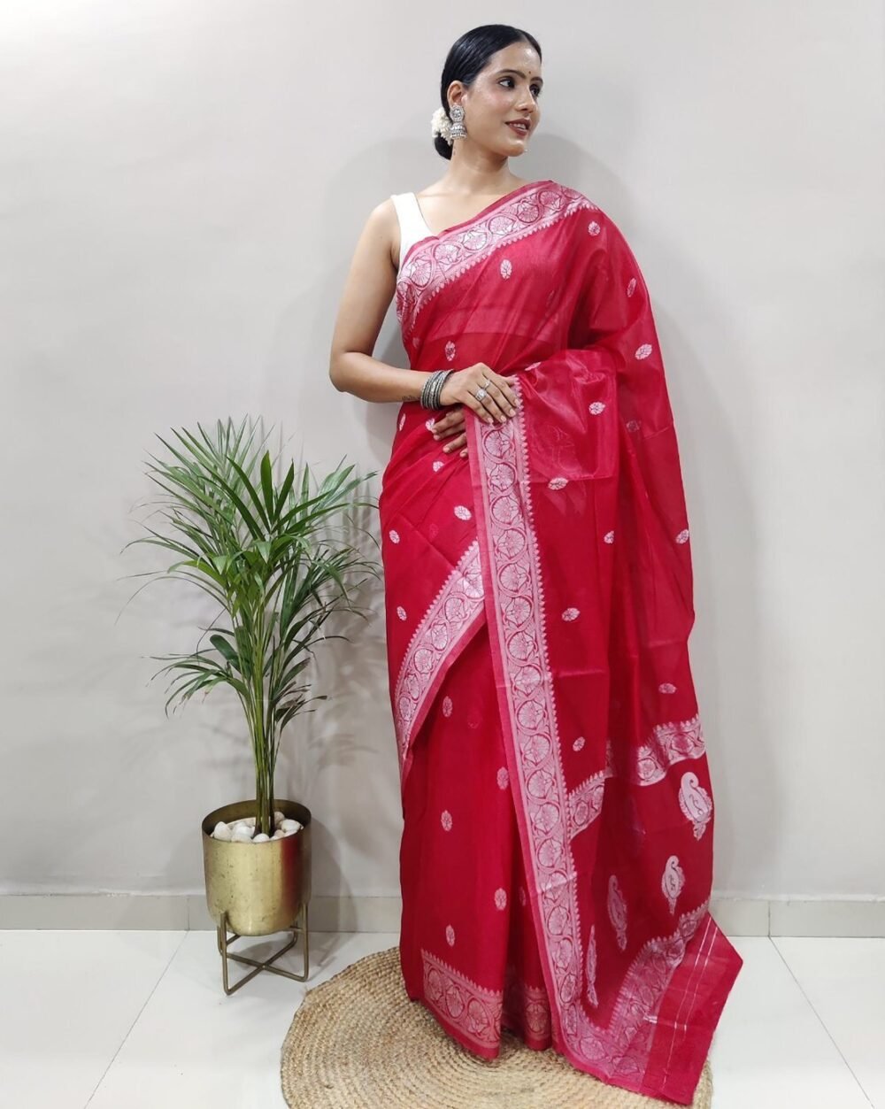 Regal - Woven Bollywood Cotton Linen, Cotton Jute Saree - Red - Image 5