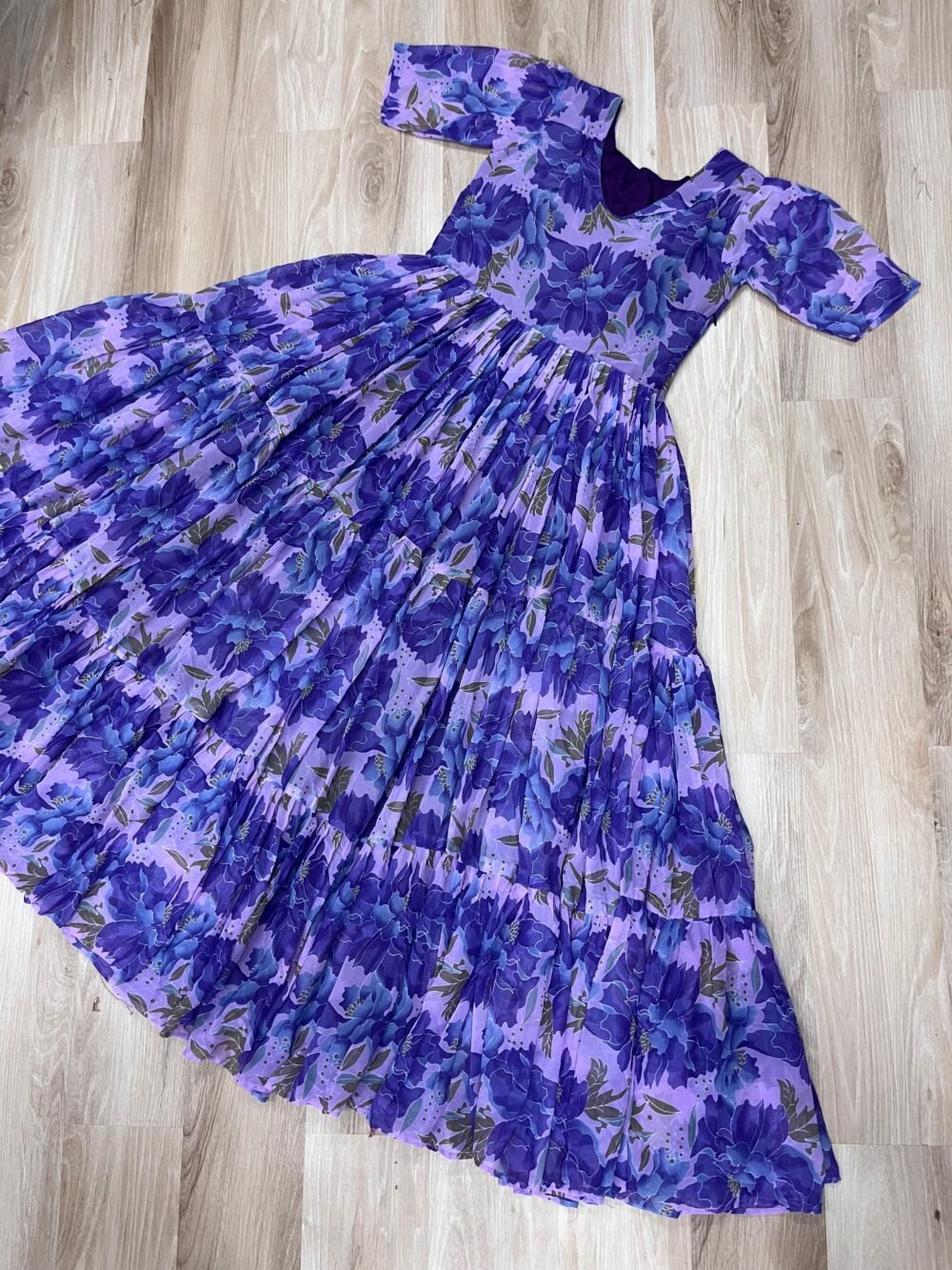 Regal Purple Color Desirable Women Fully Flair Gown Made With Faux Georgette Fabric With Print - Image 6