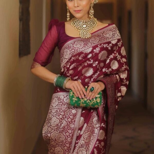 Regal - Maroon Color Sreee With Blouse || Saree For Women || Trending Saree For Women || Bollywood Stylish Fancy Party Wear Wedding Festive Bridal Sari || Banarasi saree || Kanjiavaram saree || Silk saree || Pure silk saree